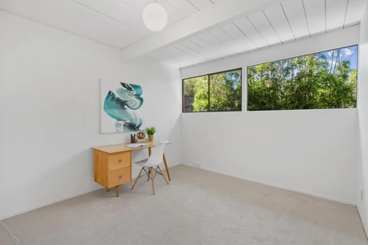 3930 Grove Avenue, Palo Alto, California 94303