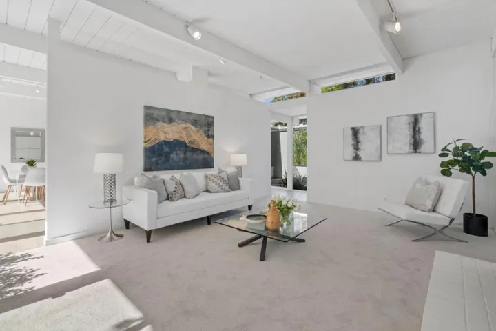 3930 Grove Avenue, Palo Alto, California 94303