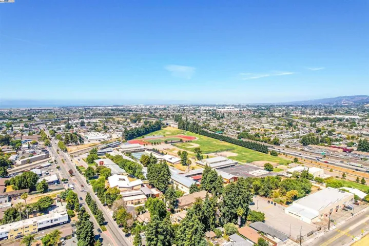 245 Loma Verde Dr., San Lorenzo, California 94580