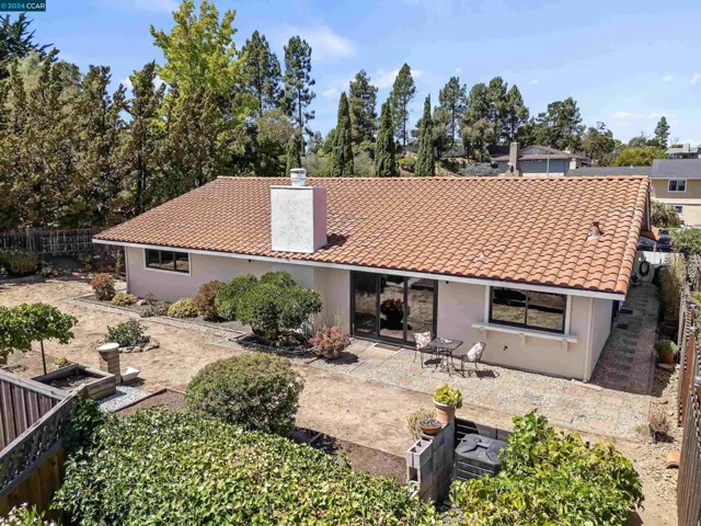 3619 Seabreeze Ct, Hayward, California 94542-2517