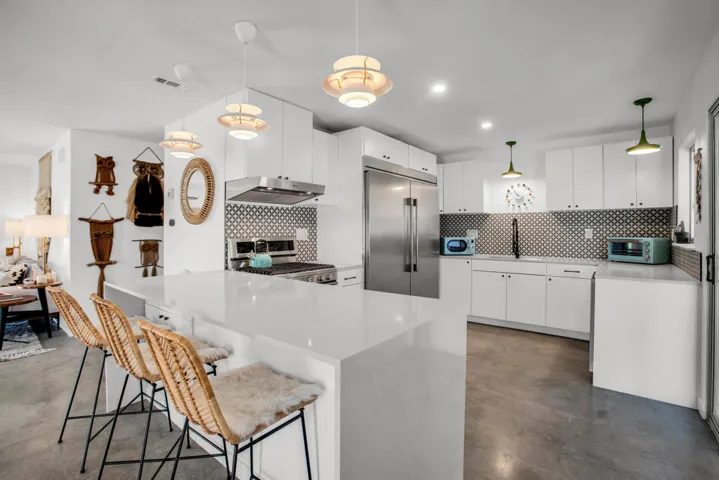 39240 Karen St (10)