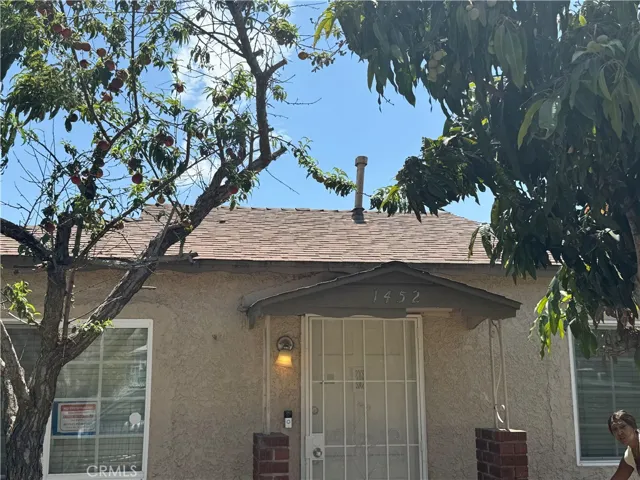 1452 W 98th Street, Los Angeles, California 90047