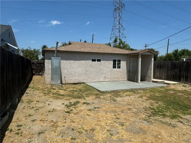 1452 W 98th Street, Los Angeles, California 90047