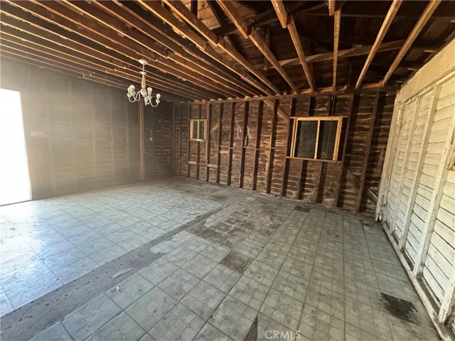 1452 W 98th Street, Los Angeles, California 90047