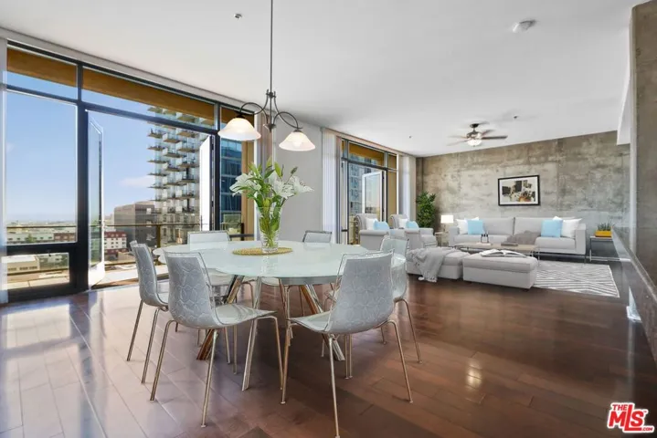 1111 S Grand Avenue 1212, Los Angeles, California 90015