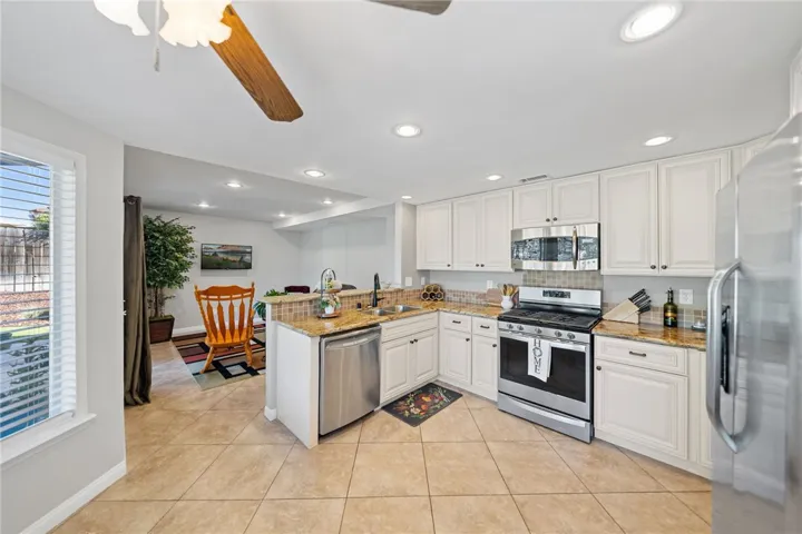 42824 Agena Street, Temecula, California 92590