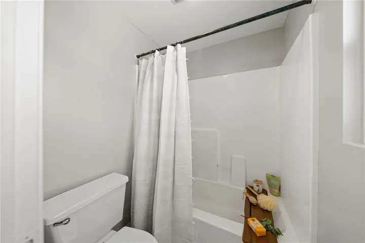 42824 Agena Street, Temecula, California 92590