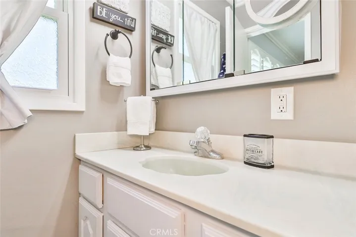 6727 Mount Whitney Avenue, Riverside, California 92506