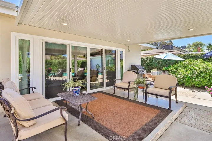 Backyard​​‌​​​​‌​​‌‌​​‌​​​‌‌​​​‌​​‌‌​​‌‌​​‌‌​​​​ patio