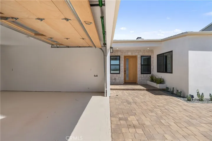5751 Aladdin Street, Baldwin Hills, California 90008