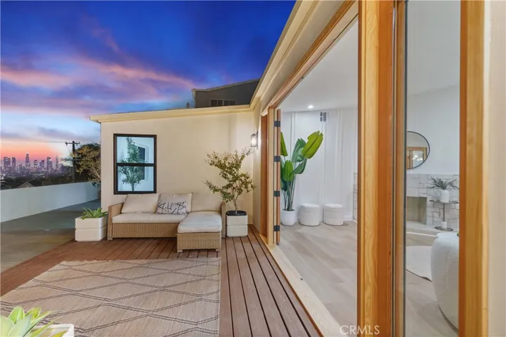 5751 Aladdin Street, Baldwin Hills, California 90008
