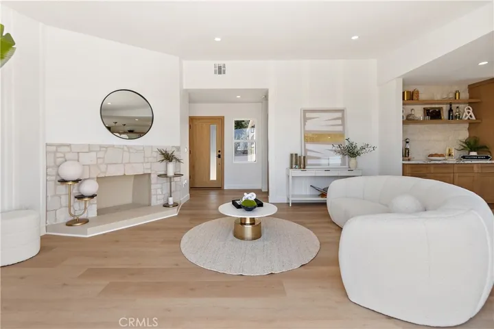 5751 Aladdin Street, Baldwin Hills, California 90008