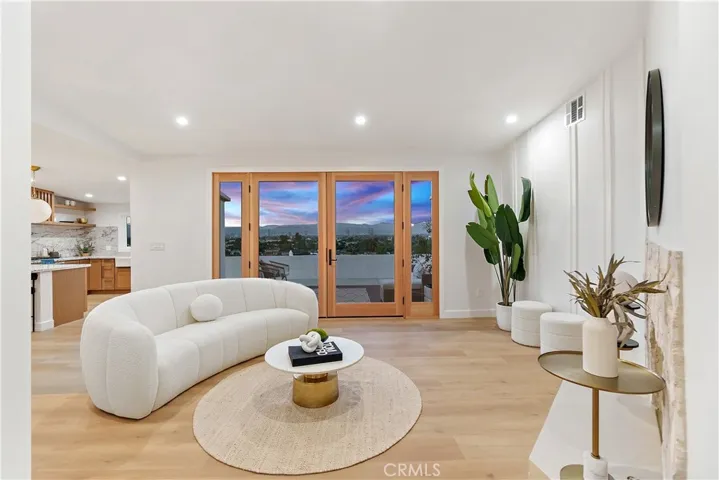 5751 Aladdin Street, Baldwin Hills, California 90008