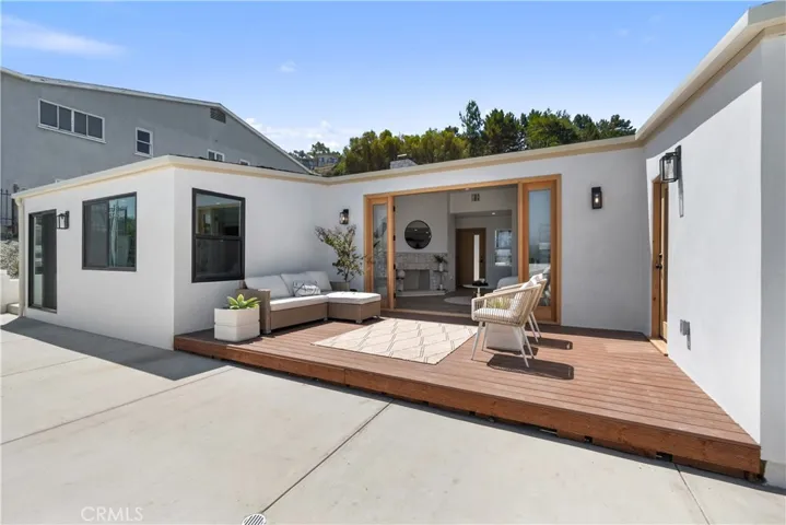 5751 Aladdin Street, Baldwin Hills, California 90008