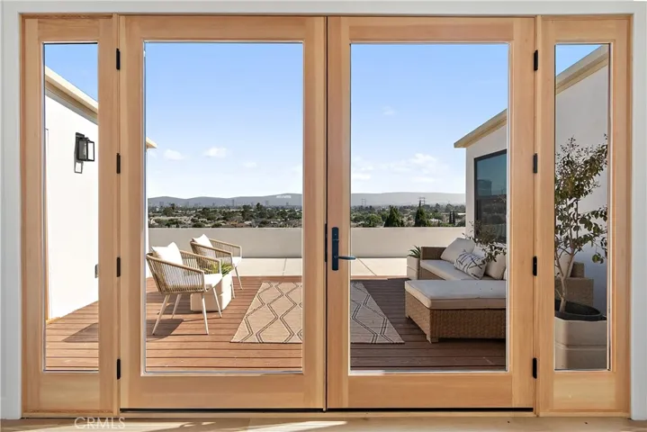 5751 Aladdin Street, Baldwin Hills, California 90008