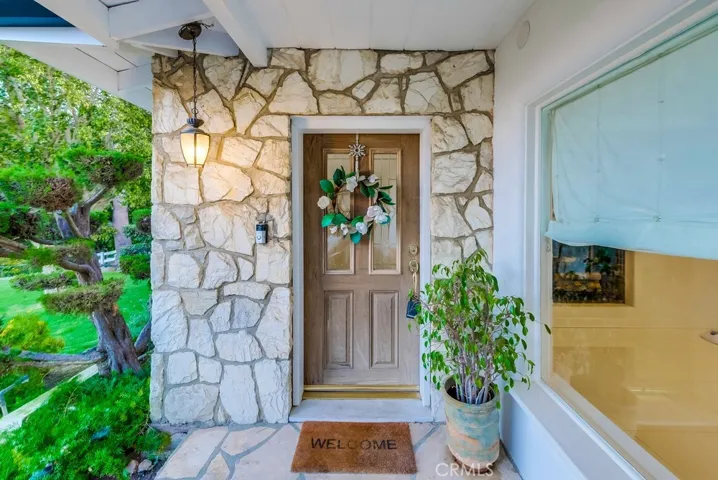 2 Headland Drive, Rancho Palos Verdes, California 90275