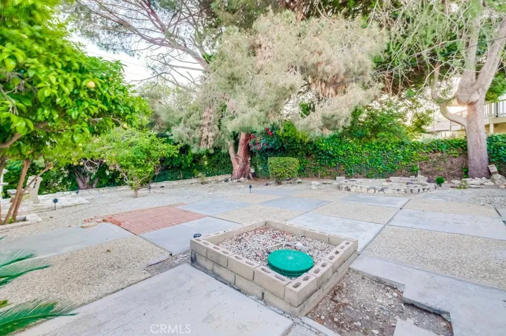 2 Headland Drive, Rancho Palos Verdes, California 90275
