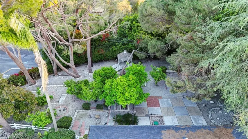 2 Headland Drive, Rancho Palos Verdes, California 90275