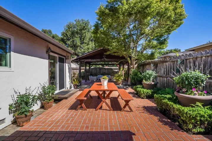 785 Matadero Avenue, Palo Alto, California 94306