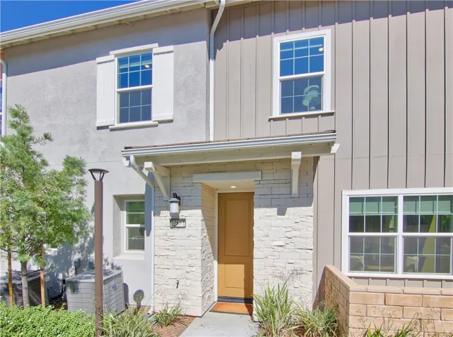 22861 Acoustic Drive, Saugus, California 91350