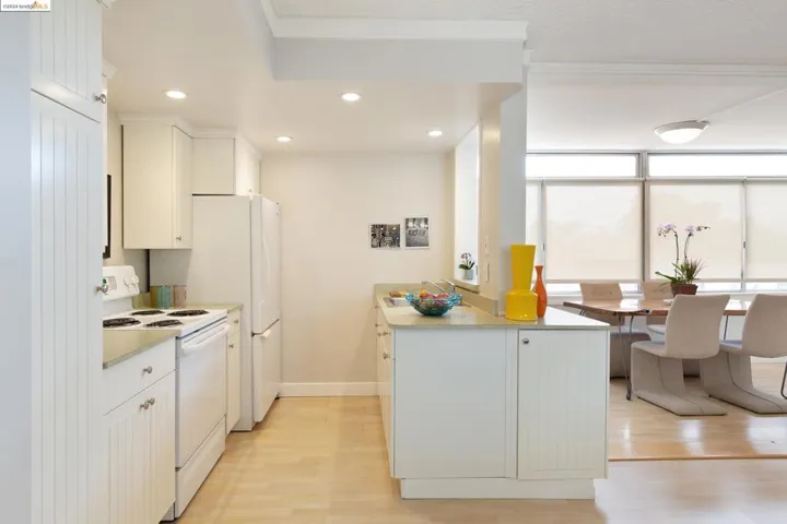 2550 Dana St 3f, Berkeley, California 94704