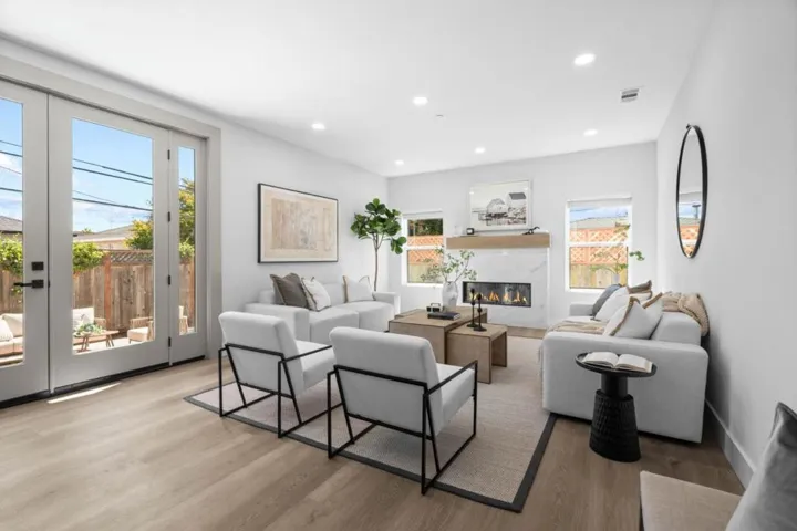 3601 Martin Drive, San Mateo, California 94403