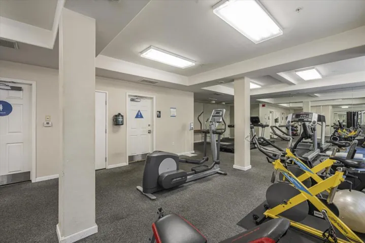 1121 40th Street 2403, Emeryville, California 94608