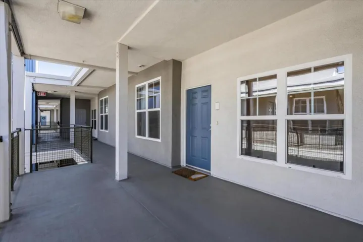 1121 40th Street 2403, Emeryville, California 94608