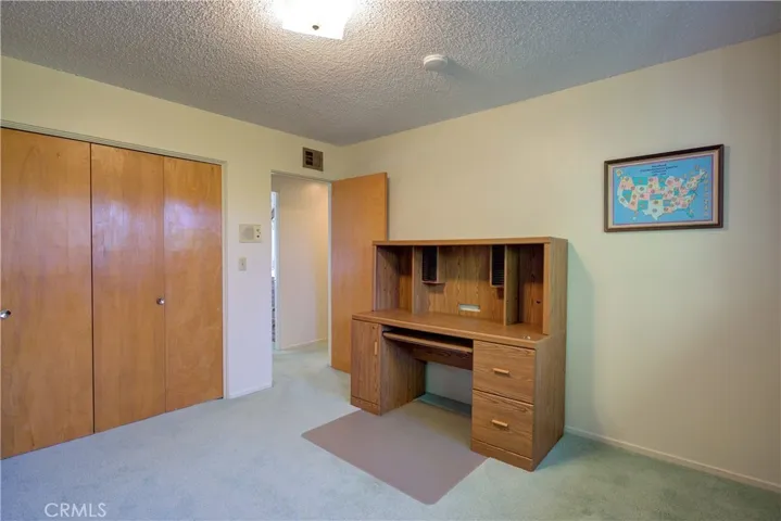 4th Bedroom/ Office