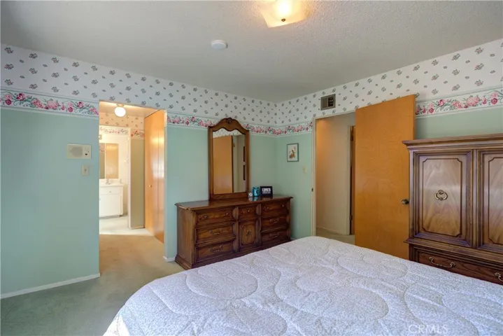 Master with TWO Closets