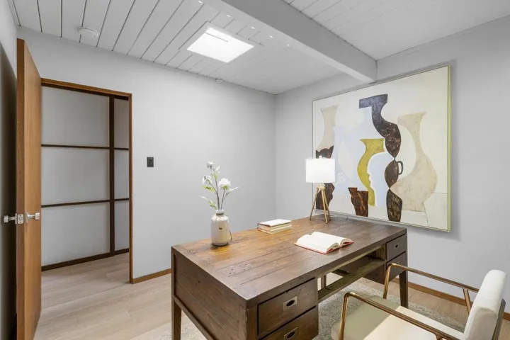 835 Talisman Drive, Palo Alto, California 94303
