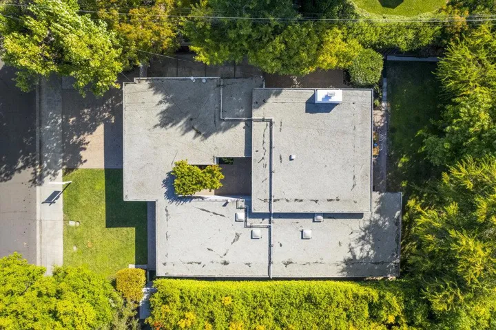 835 Talisman Drive, Palo Alto, California 94303