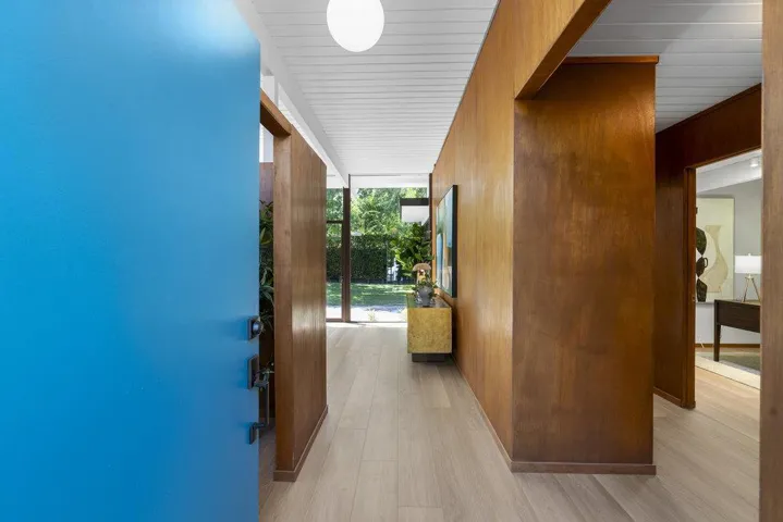 835 Talisman Drive, Palo Alto, California 94303