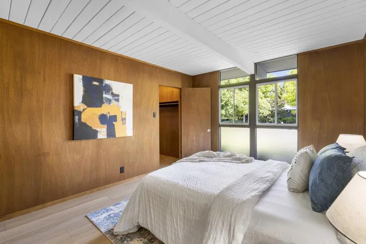 835 Talisman Drive, Palo Alto, California 94303