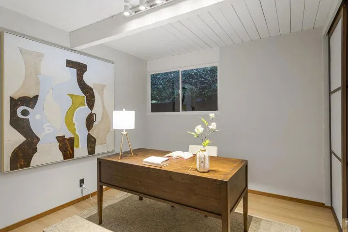 835 Talisman Drive, Palo Alto, California 94303