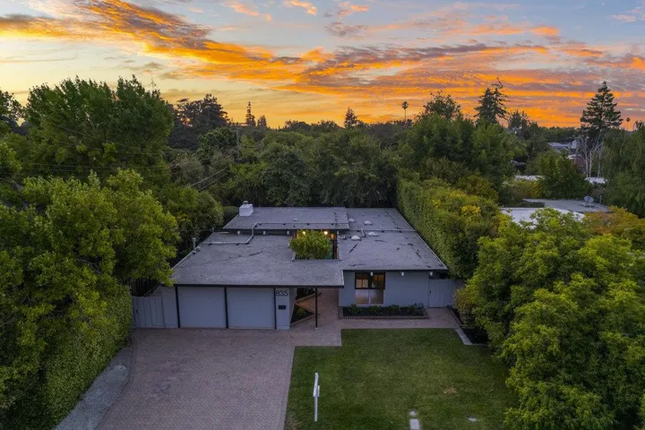 835 Talisman Drive, Palo Alto, California 94303