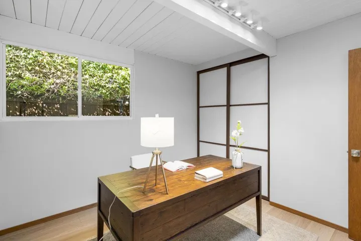 835 Talisman Drive, Palo Alto, California 94303