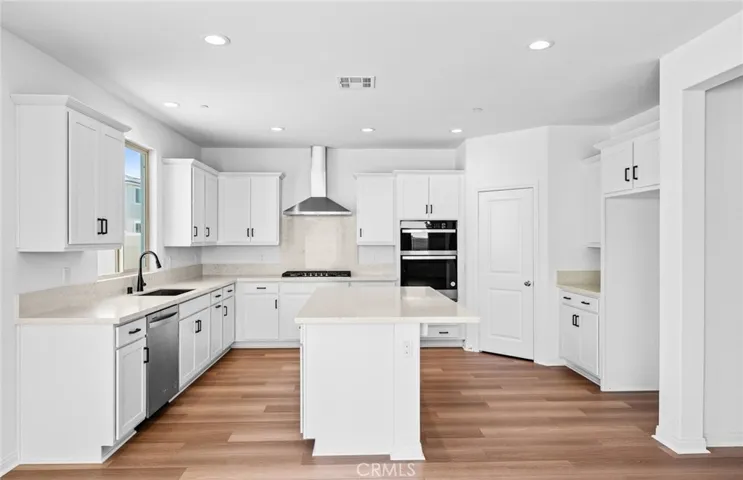 17872 Edna Valley Drive, Riverside, California 92503