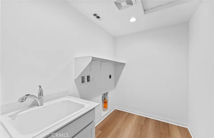 17872 Edna Valley Drive, Riverside, California 92503