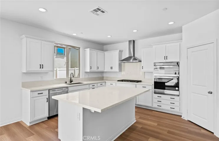 17872 Edna Valley Drive, Riverside, California 92503