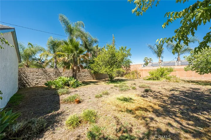 13765 Astoria Street, Sylmar, California 91342