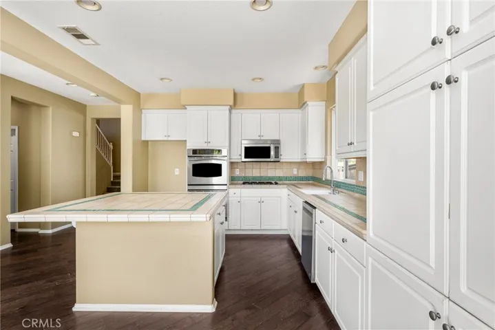 27562 Hackberry Street, Murrieta, California 92562
