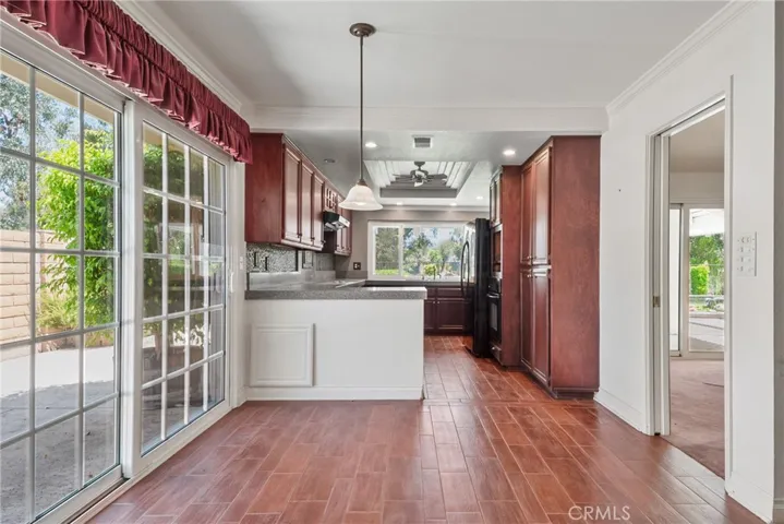 412 S Oakgrove Circle, Anaheim Hills, California 92807
