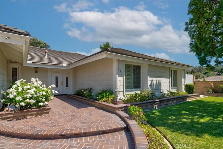 412 S Oakgrove Circle, Anaheim Hills, California 92807
