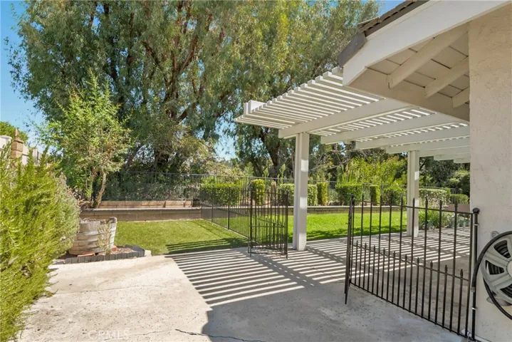 412 S Oakgrove Circle, Anaheim Hills, California 92807