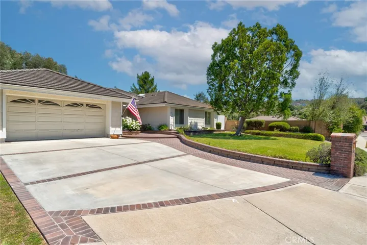 412 S Oakgrove Circle, Anaheim Hills, California 92807