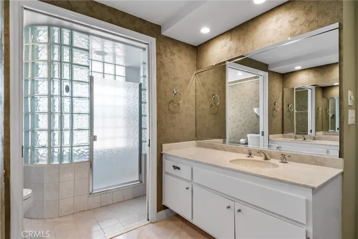 412 S Oakgrove Circle, Anaheim Hills, California 92807