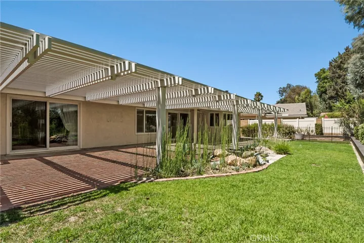 412 S Oakgrove Circle, Anaheim Hills, California 92807