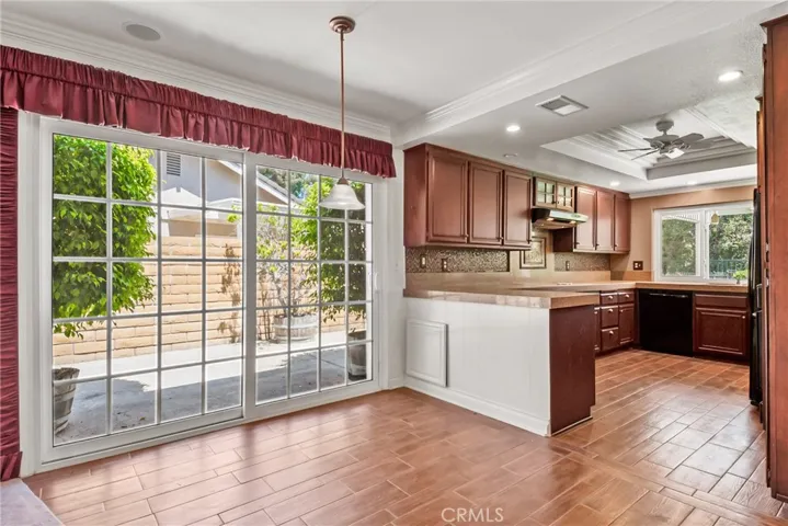 412 S Oakgrove Circle, Anaheim Hills, California 92807