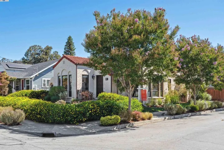 490 Diehl Ave, San Leandro, California 94577